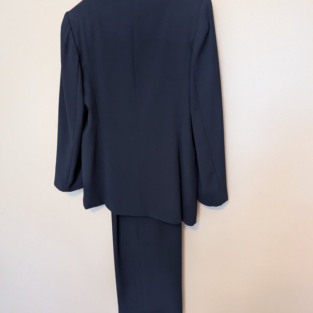 Le Suit Dark Navy Double-Breasted Shawl-Collar Pantsuit - Picture 4 of 16